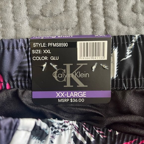 Calvin Klein Women's Black and Pink Athletic Shorts - Plus Size - Picture 5 of 6